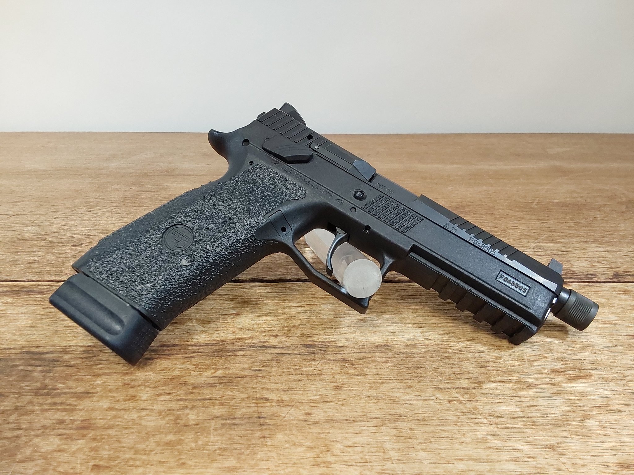 cz P-09