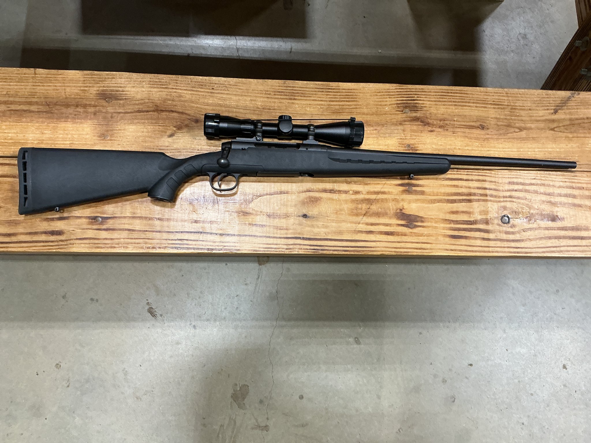 SAVAGE ARMS AXIS