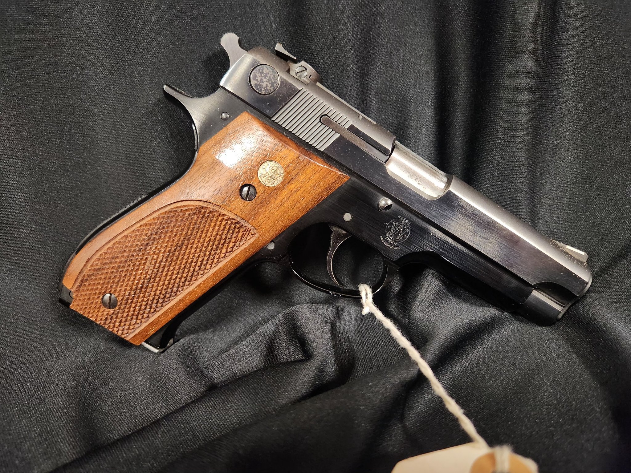 SMITH & WESSON 39-2