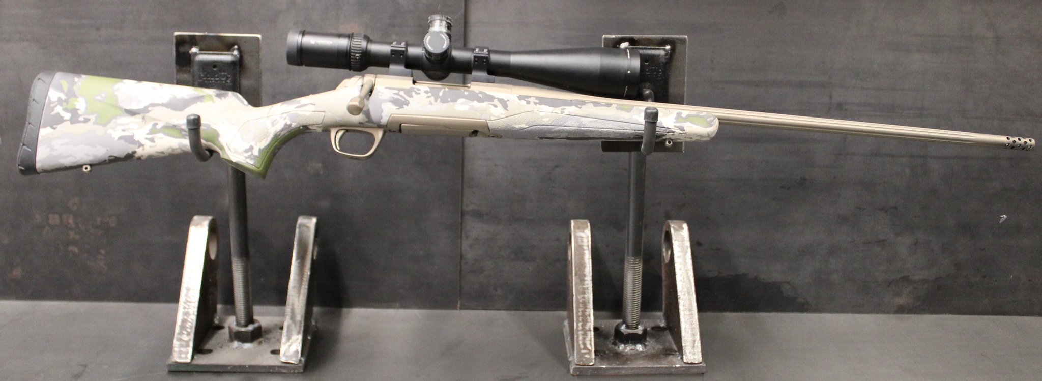 BROWNING X-BOLT