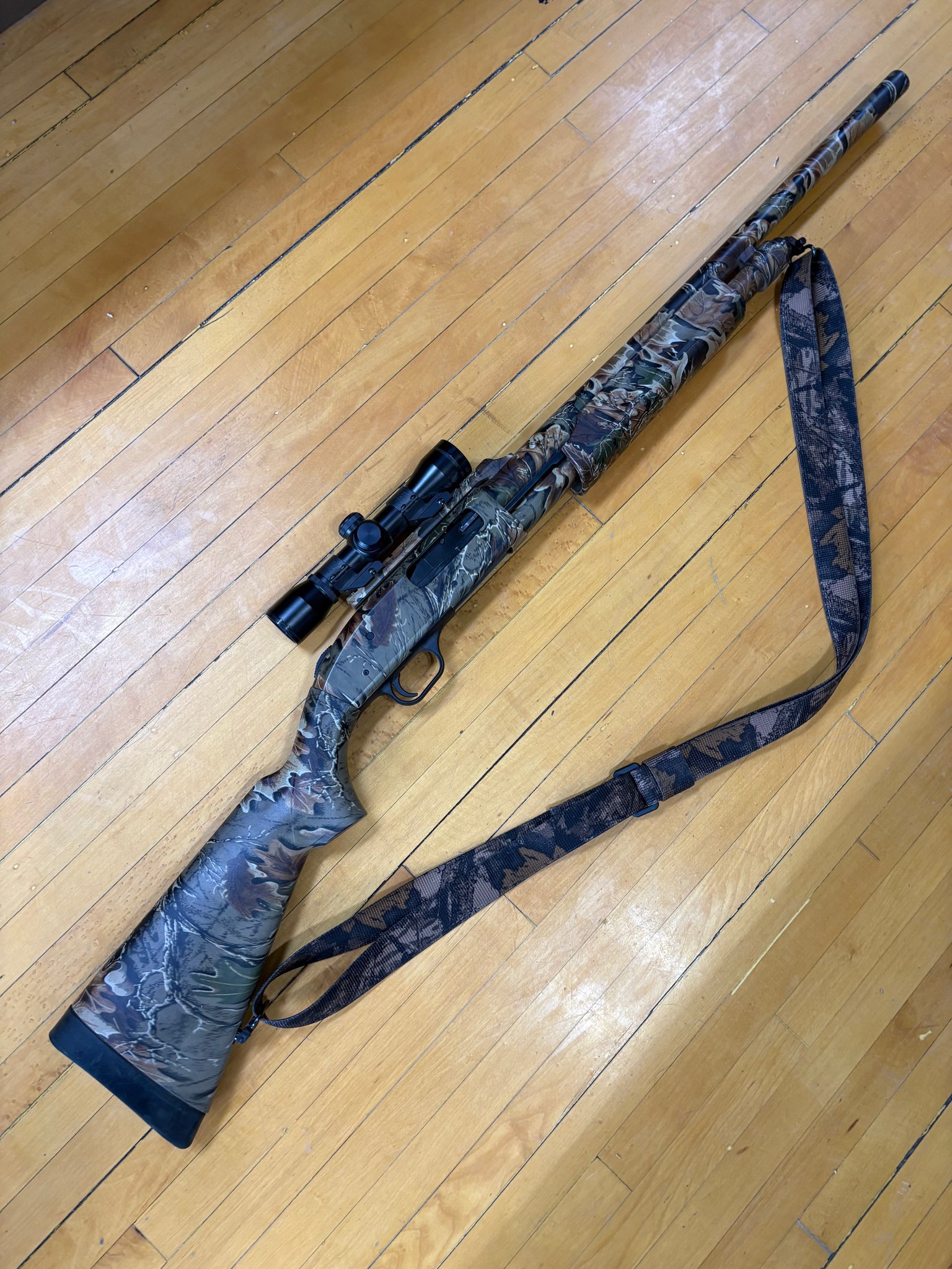 MOSSBERG 835