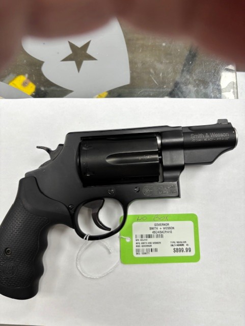 SMITH & WESSON GOVERNOR