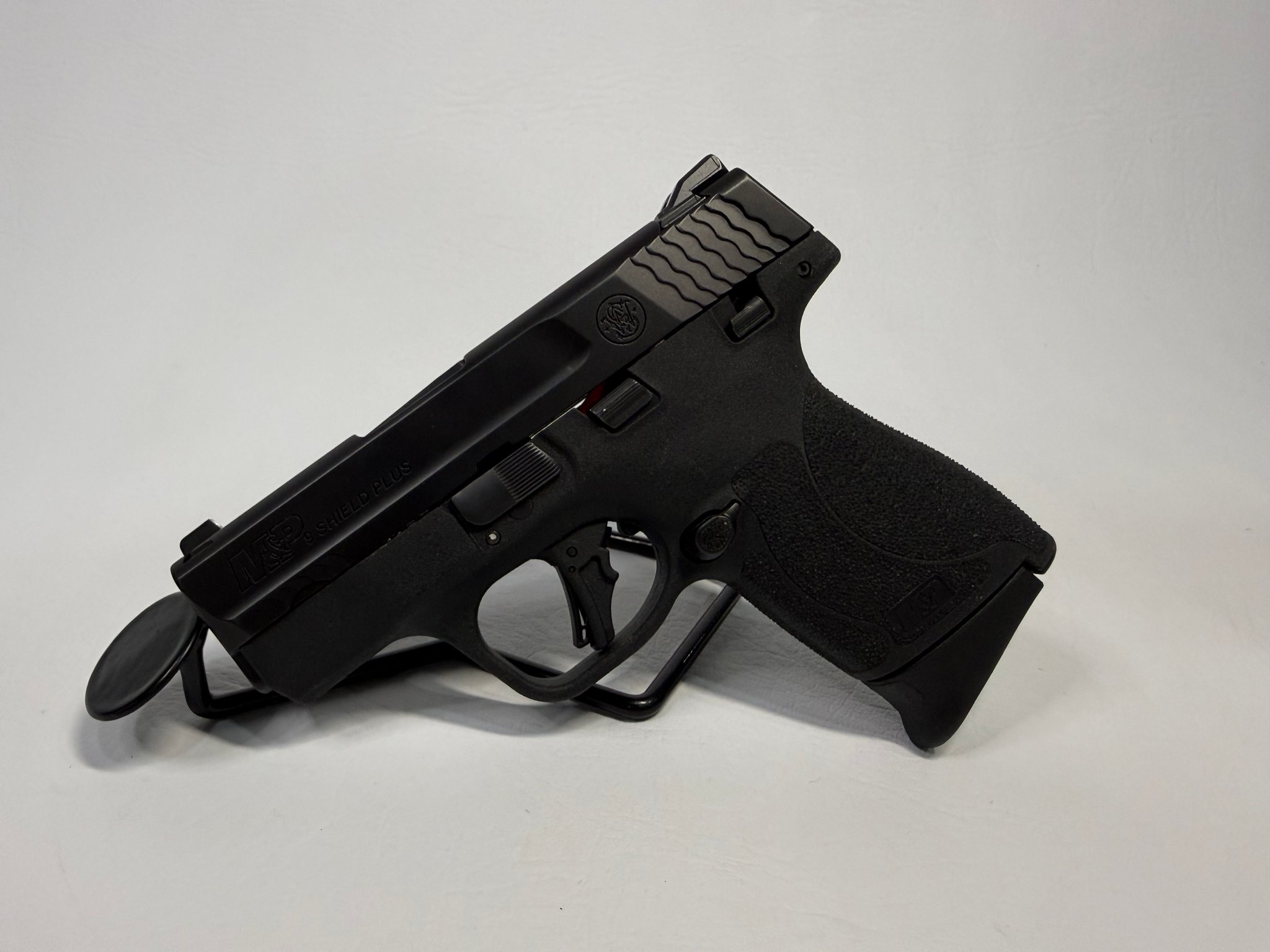 SMITH & WESSON M&P 9 SHIELD PLUS