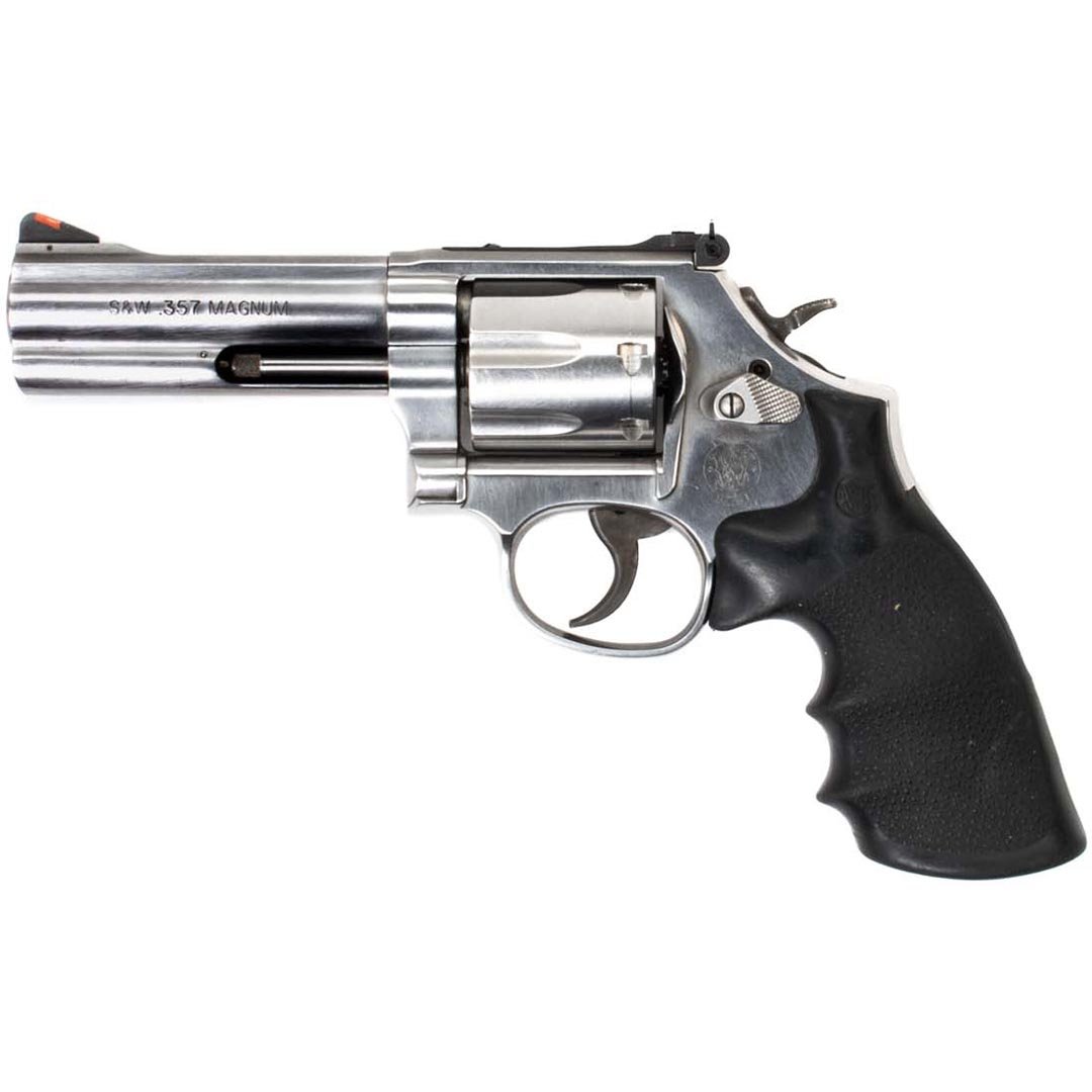 SMITH & WESSON MODEL 686