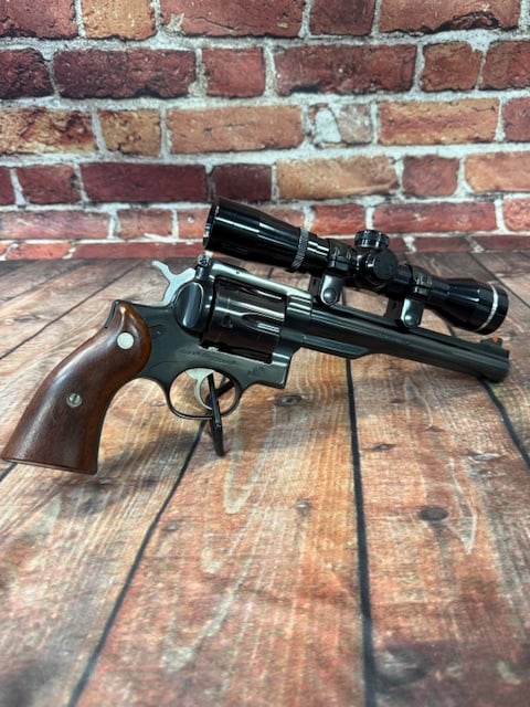 RUGER REDHAWK