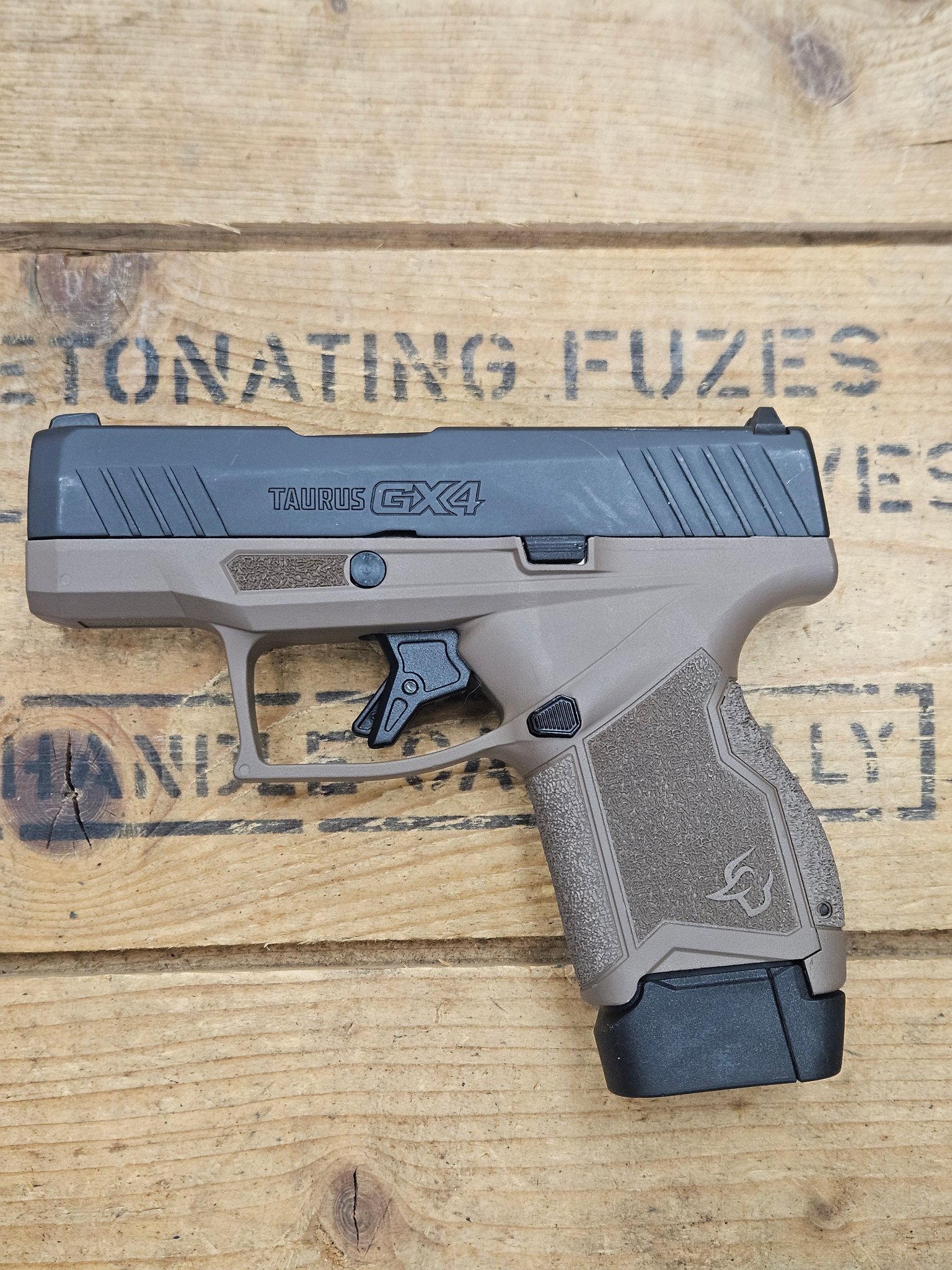 TAURUS GX4