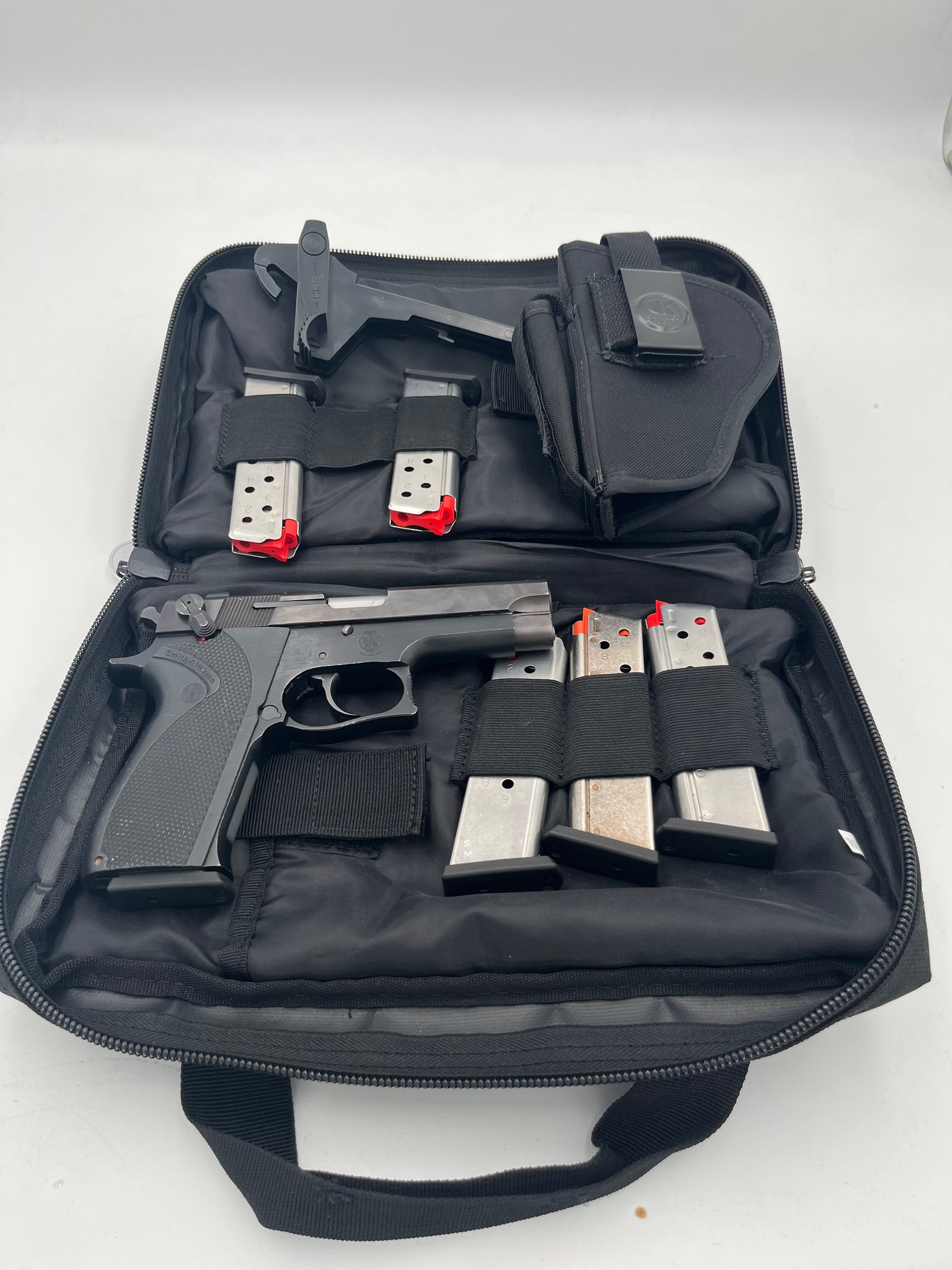 Smith & Wesson 3904 9mm DA/SA Pistol - 4" Barrel Aluminum Frame