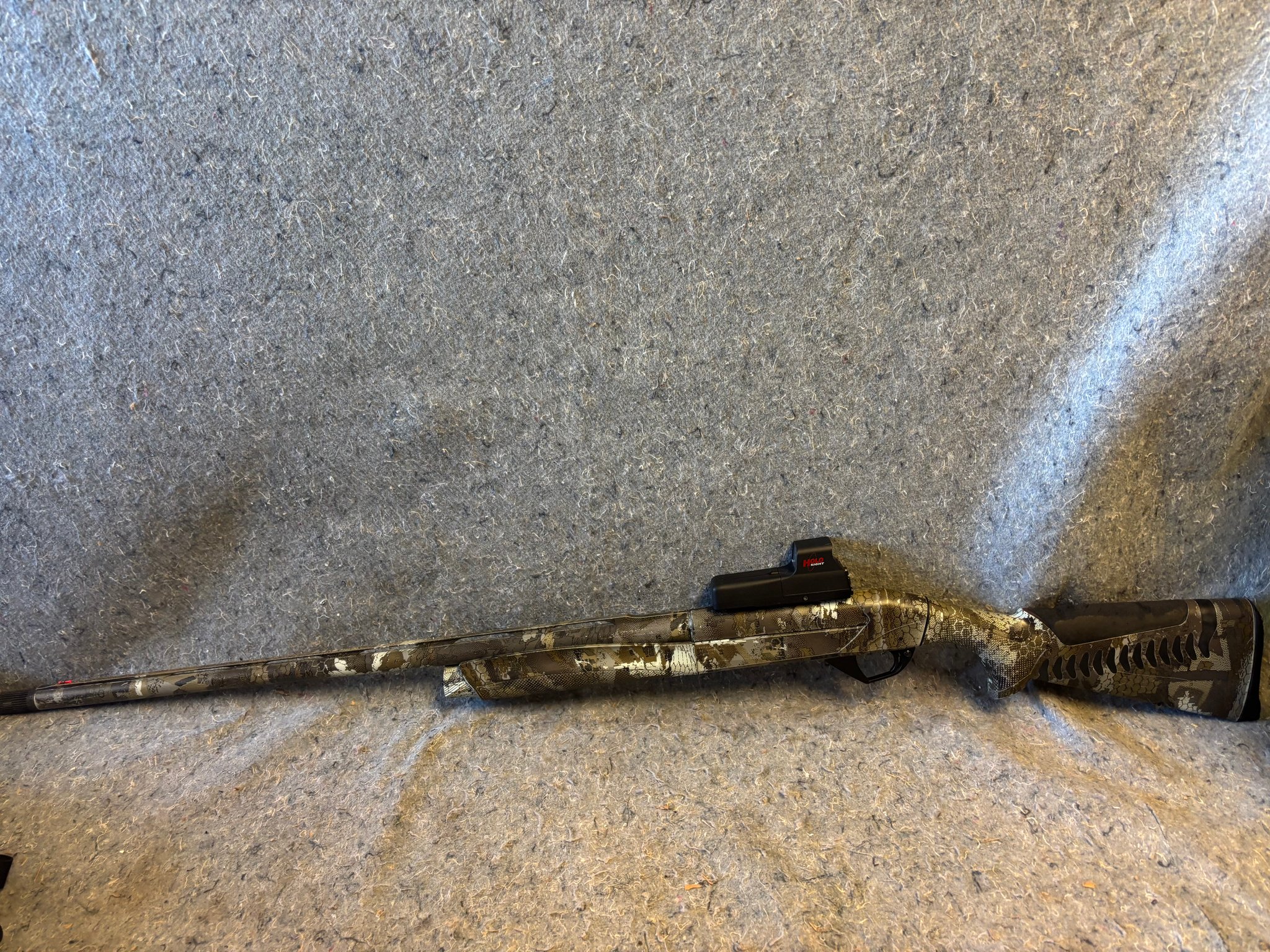 BENELLI Super Black Eagle 3 w/ EOTECH