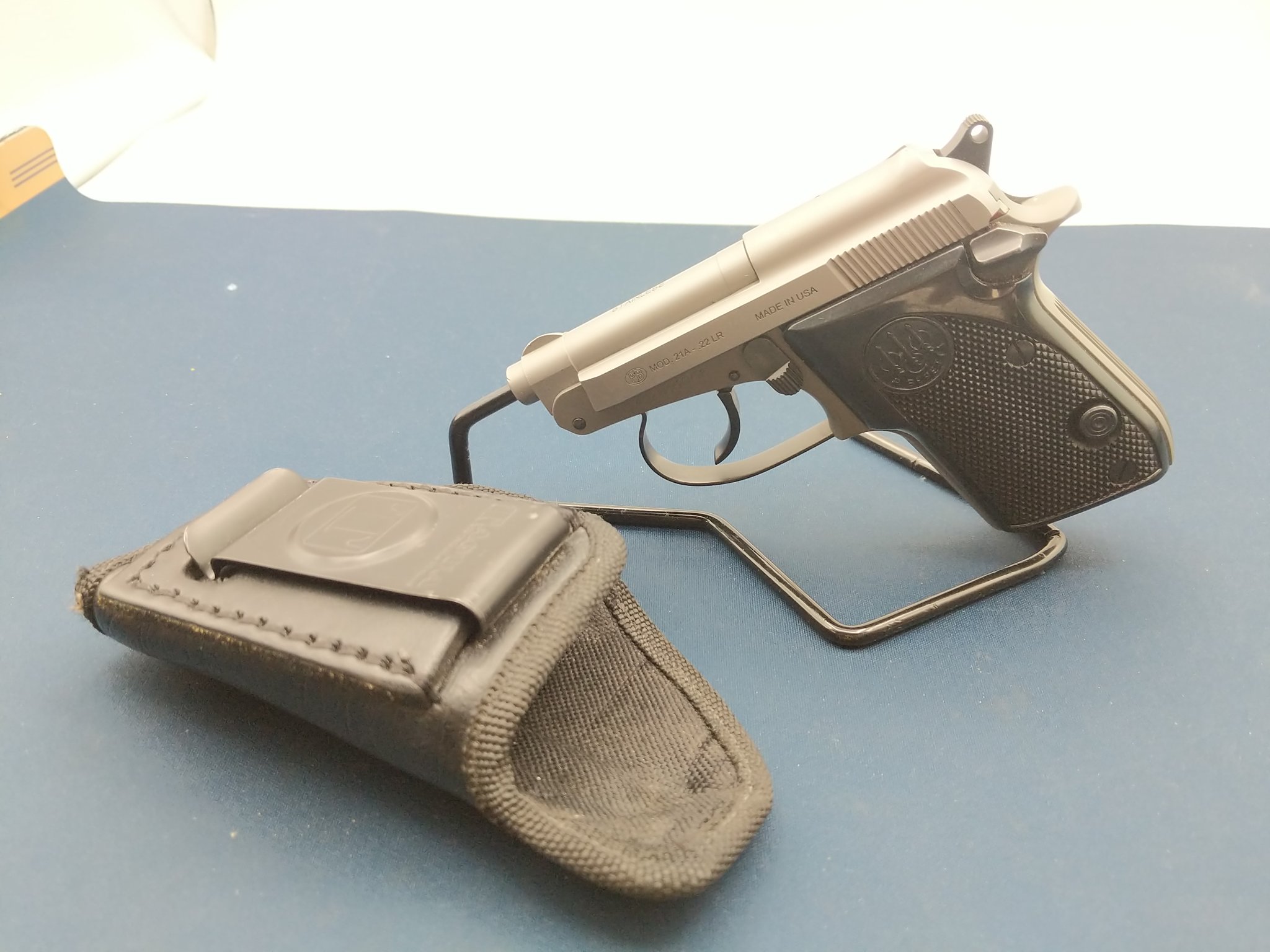 BERETTA 21A BOBCAT