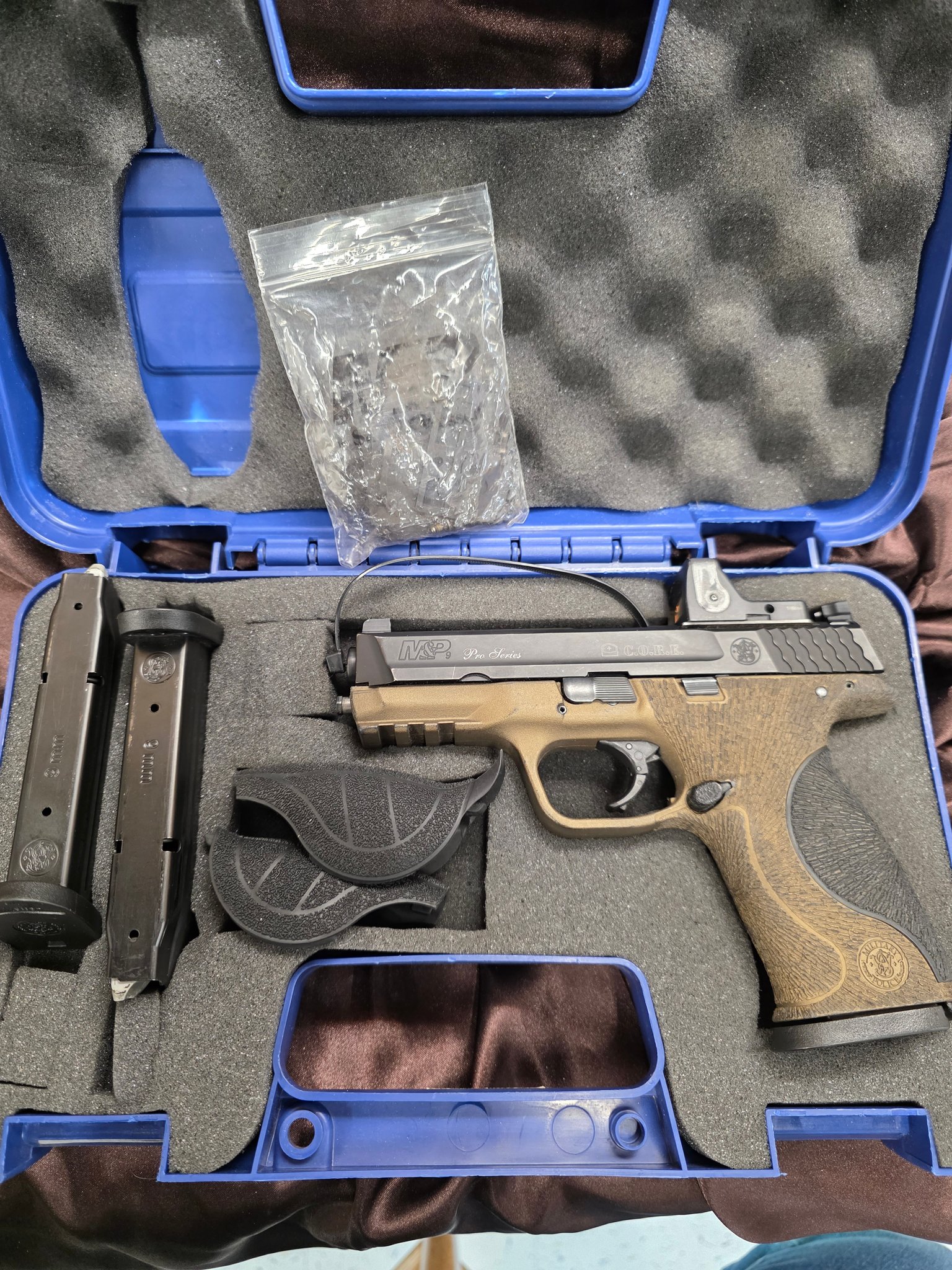 SMITH & WESSON M&P 9 Pro Series