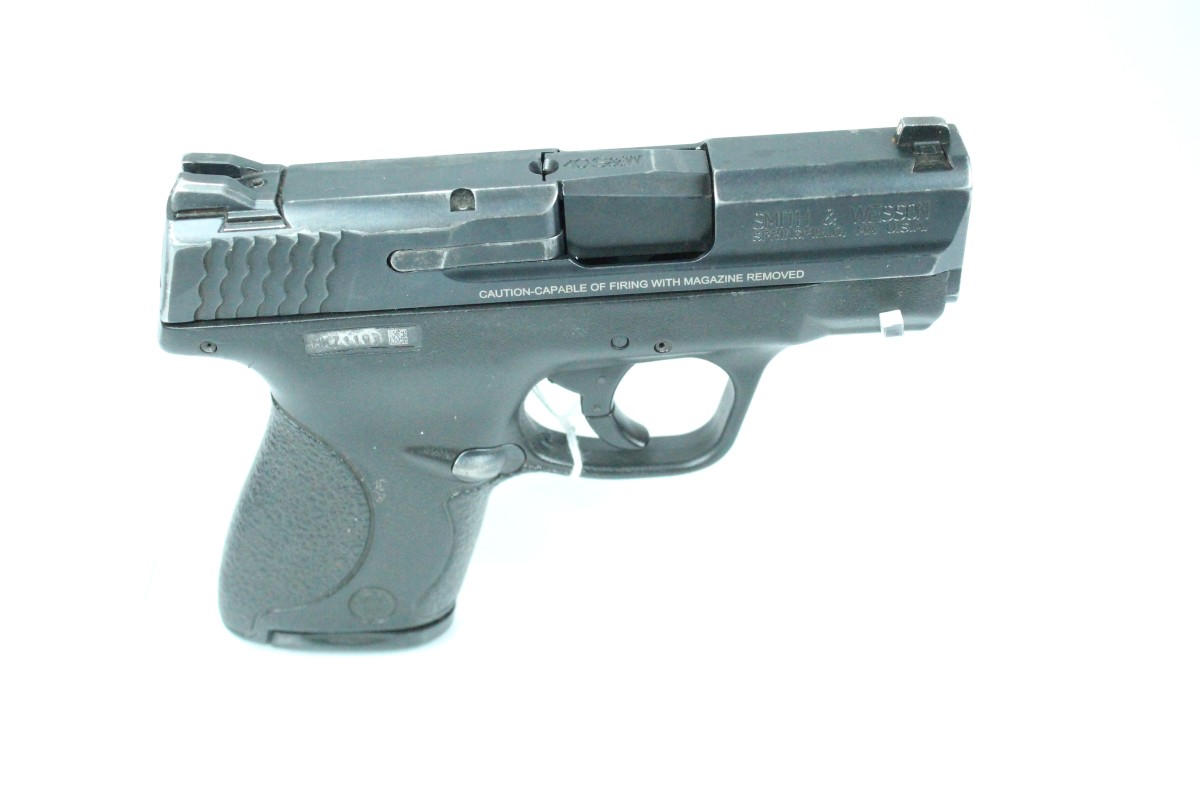 SMITH & WESSON M&P 40 SHIELD