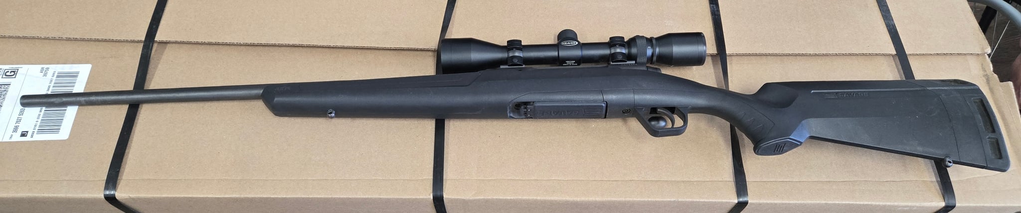 SAVAGE ARMS Axis