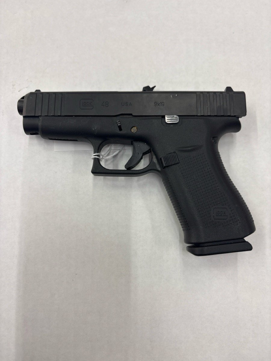 GLOCK 48