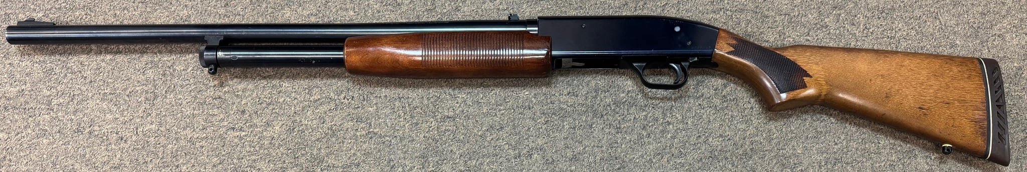 MOSSBERG 500AT