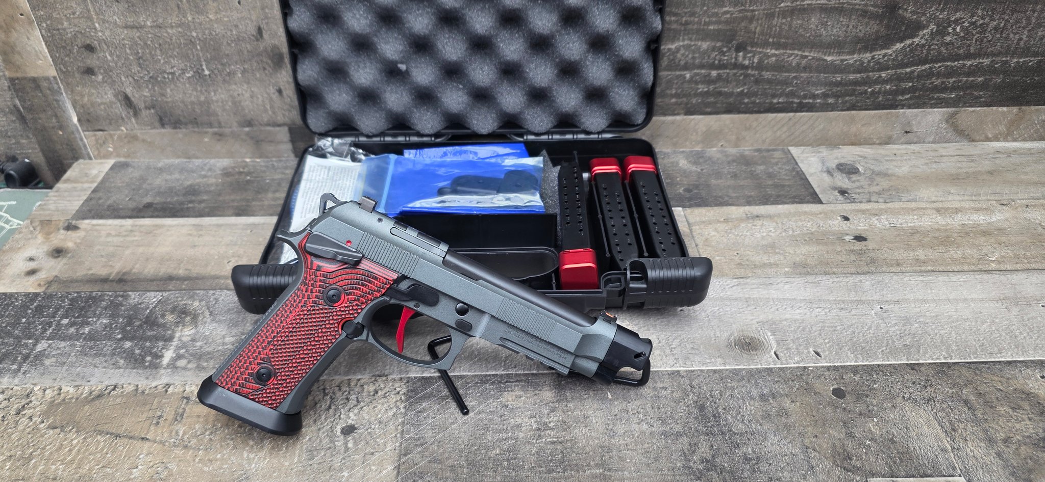 BERETTA 92XI SAO LIMITED
