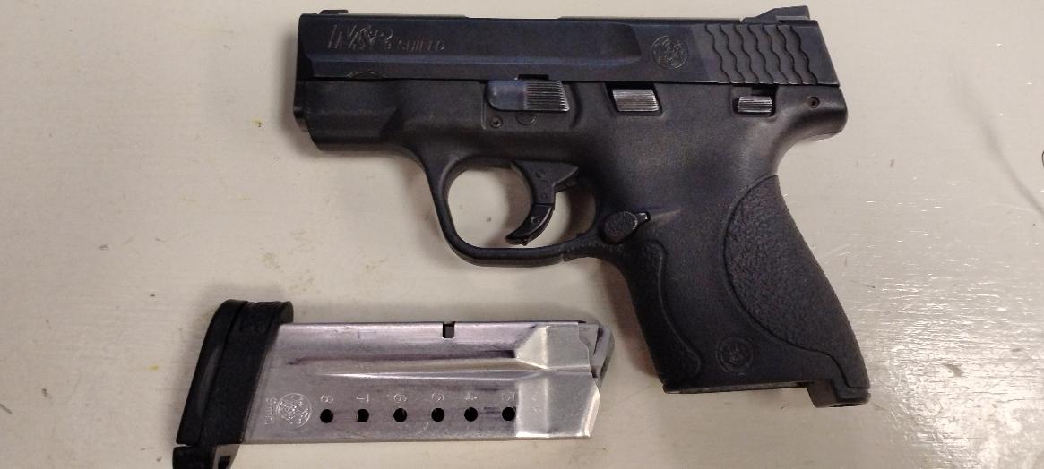 SMITH & WESSON M&P 9 SHIELD