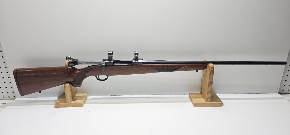 RUGER M-77