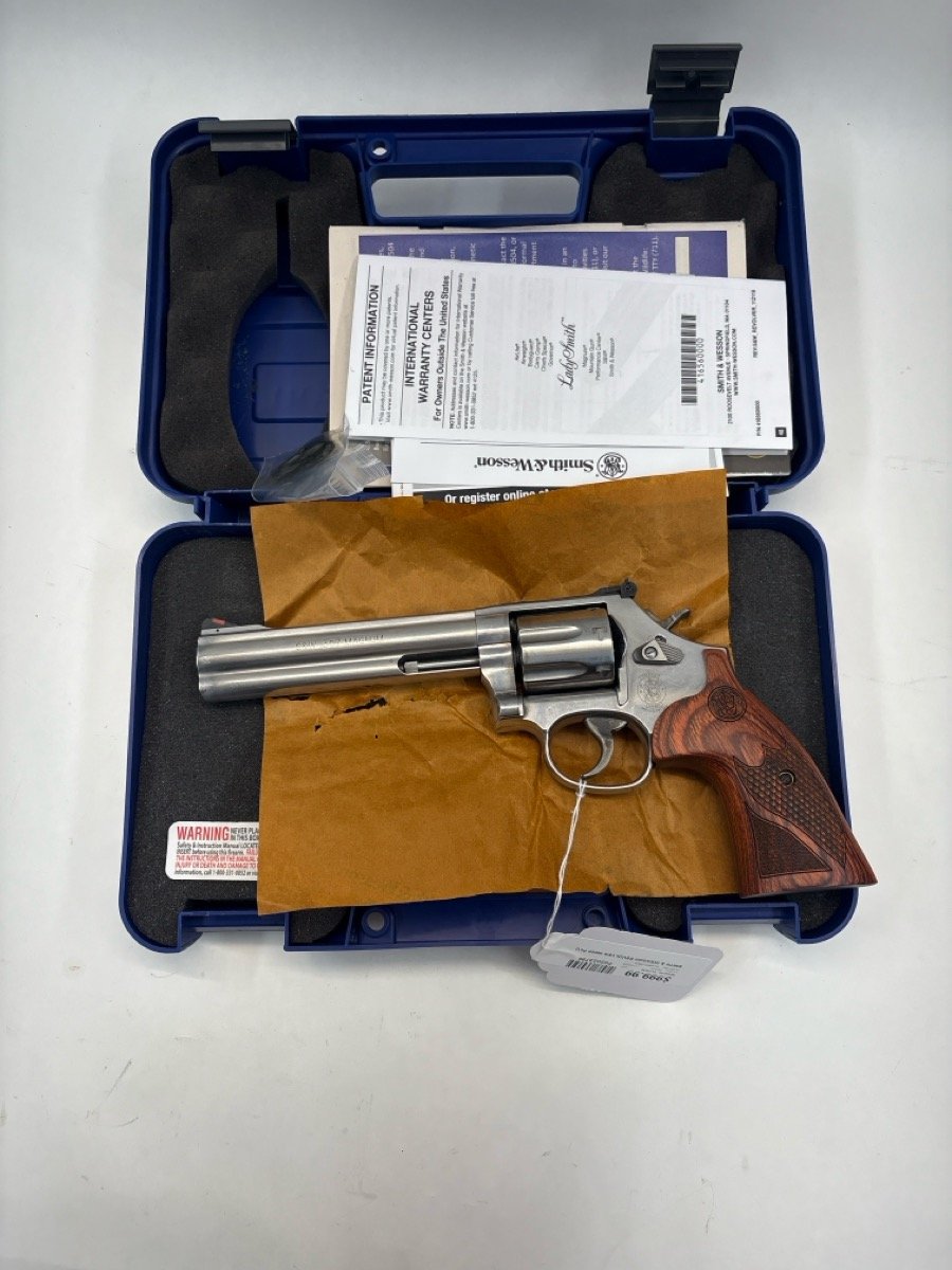 SMITH & WESSON M686 PLUS DELUXE 6"