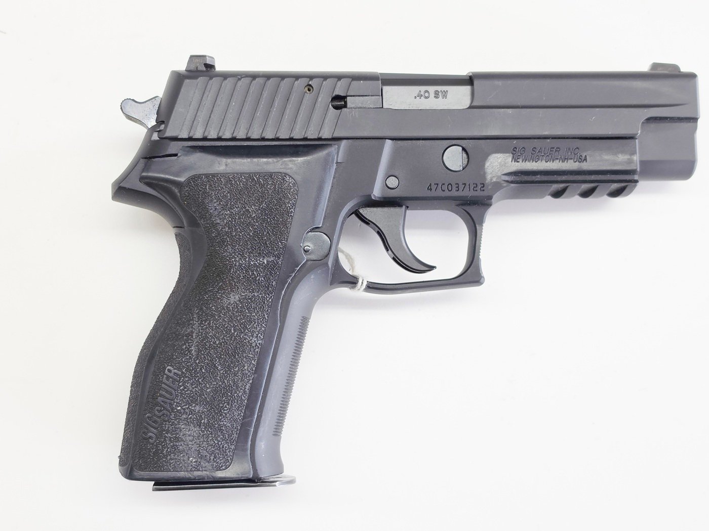 SIG SAUER P226