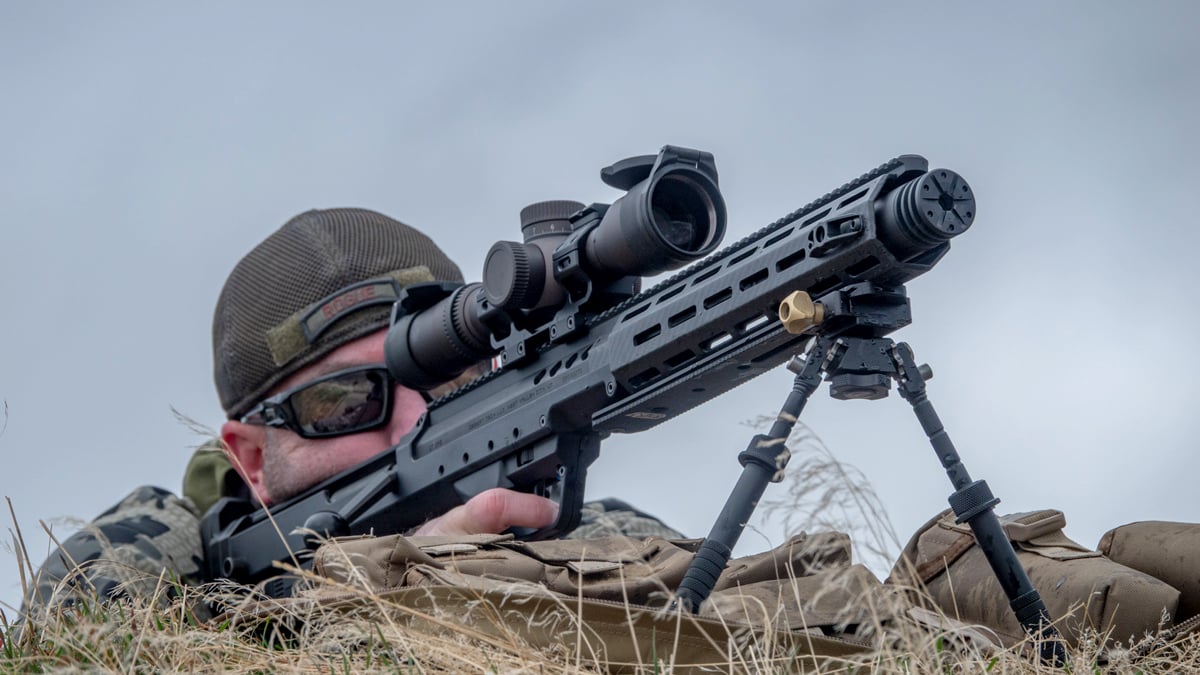 SilencerCo Omega 300 on Desert Tech SRS