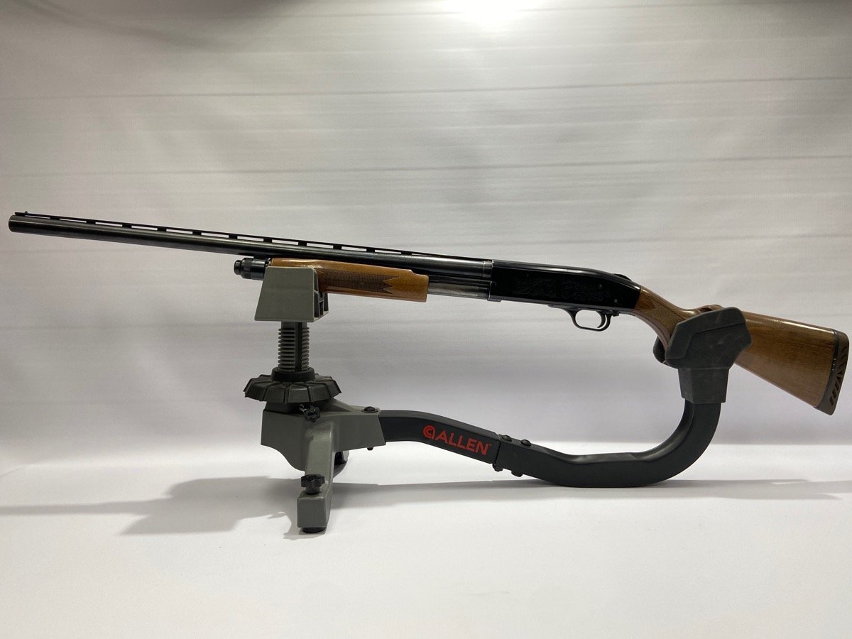 MOSSBERG 835