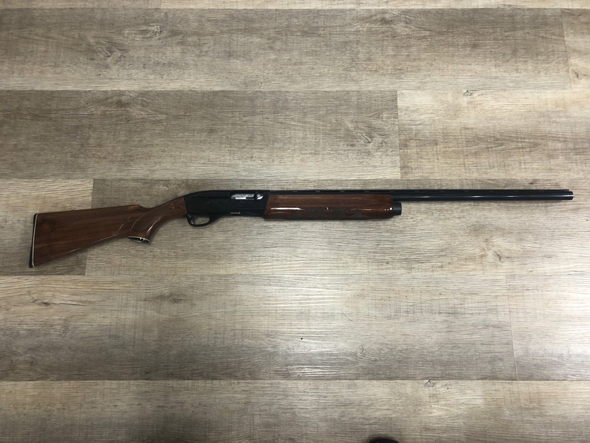 REMINGTON 1100 SHOTGUN