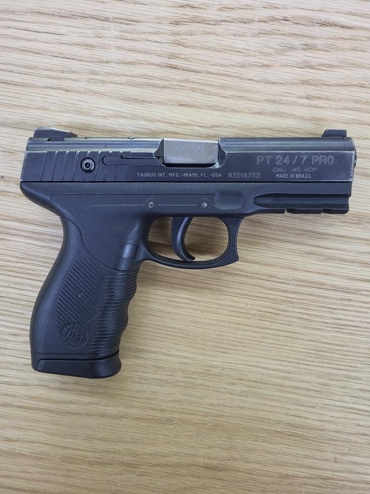 TAURUS PT 24/7 PRO