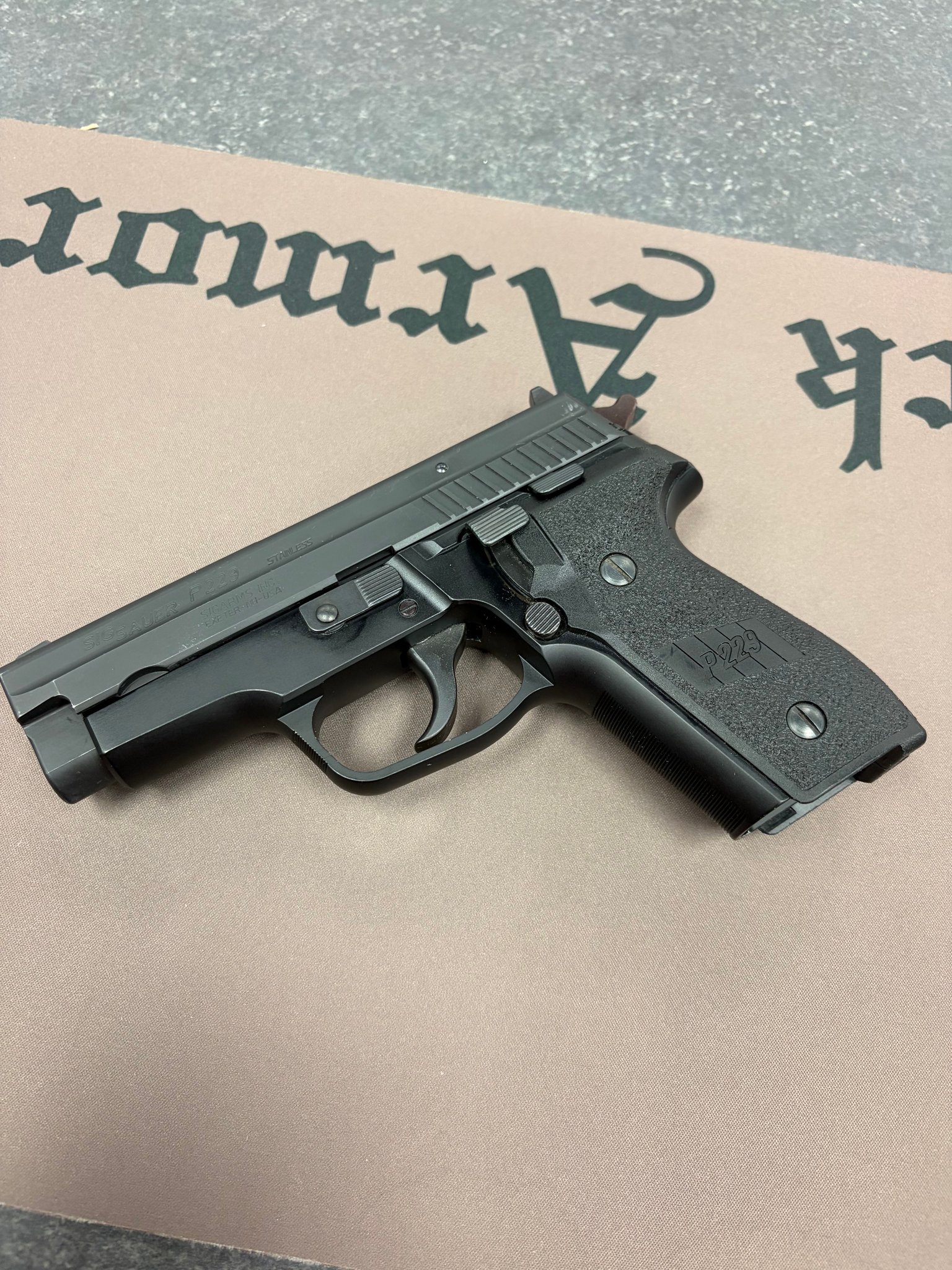 SIG SAUER P229 NITRON