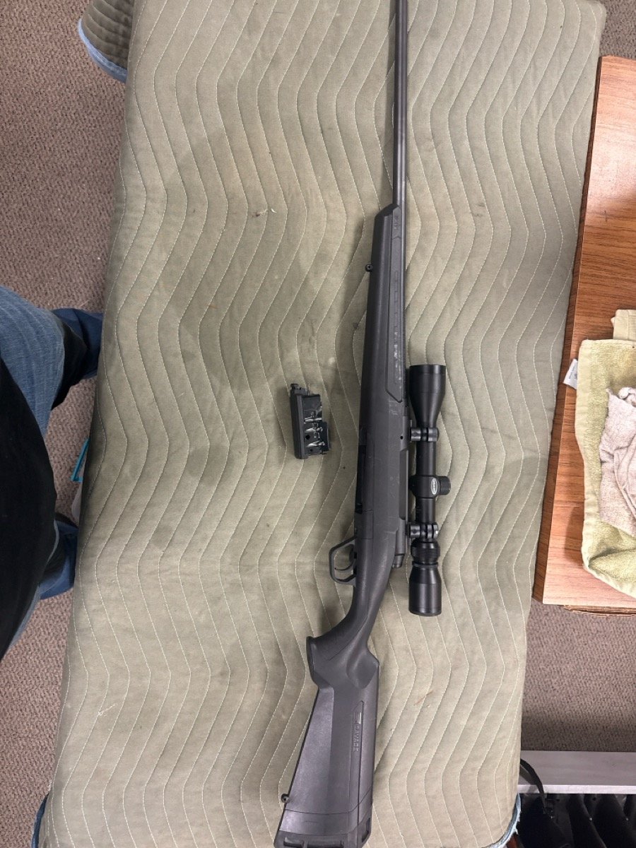 SAVAGE ARMS AXIS