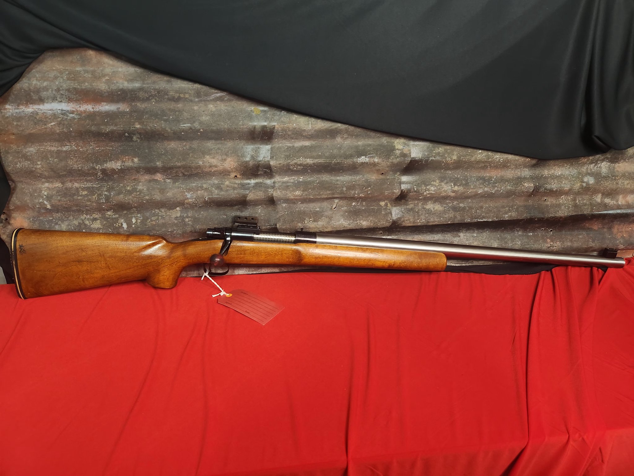 WINCHESTER MODEL 70