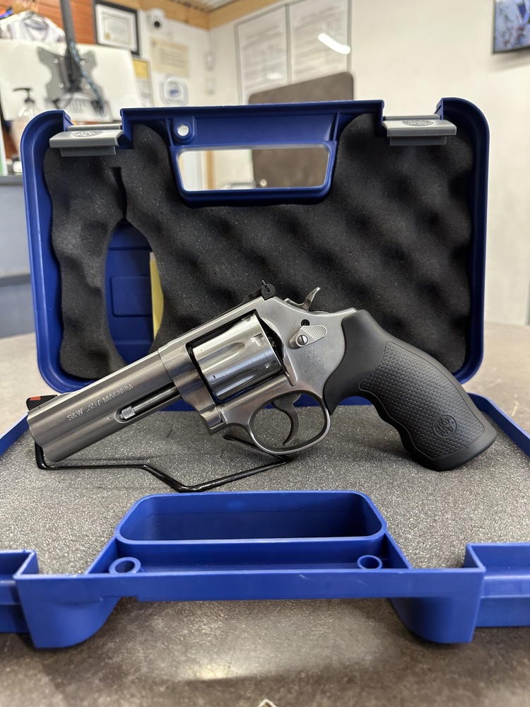 SMITH & WESSON 686-6