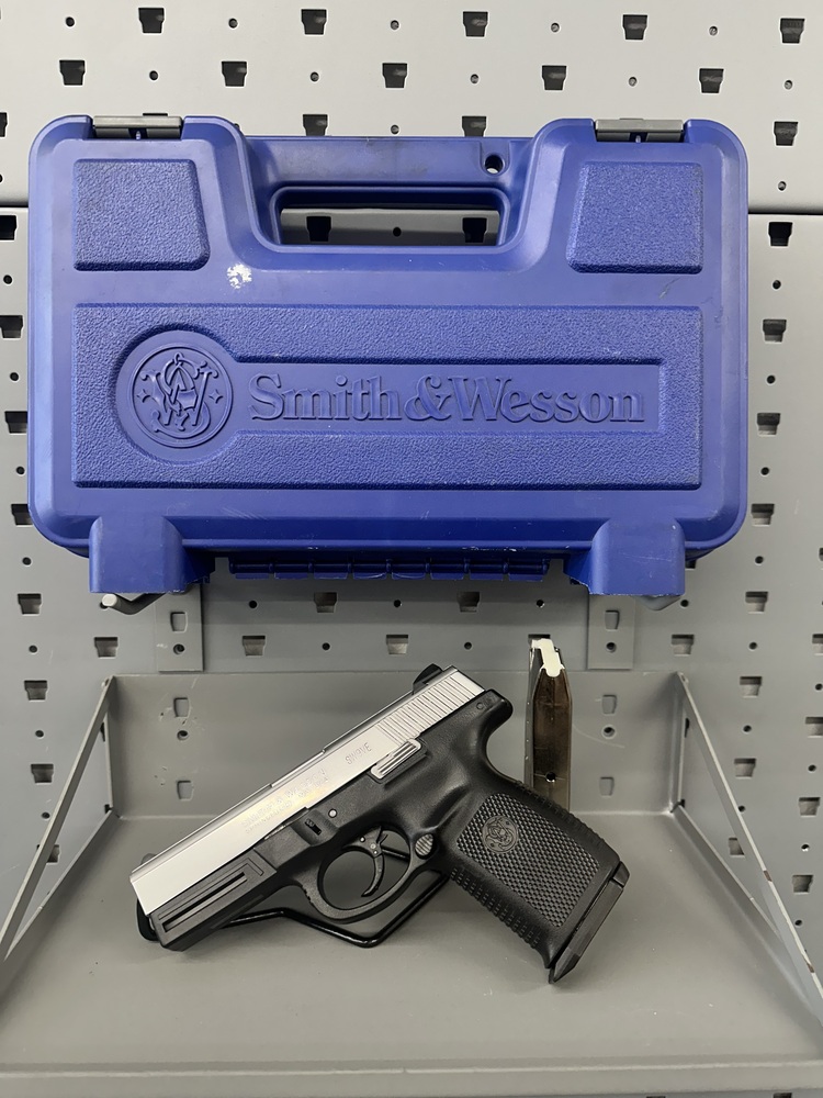 SMITH & WESSON SW9VE
