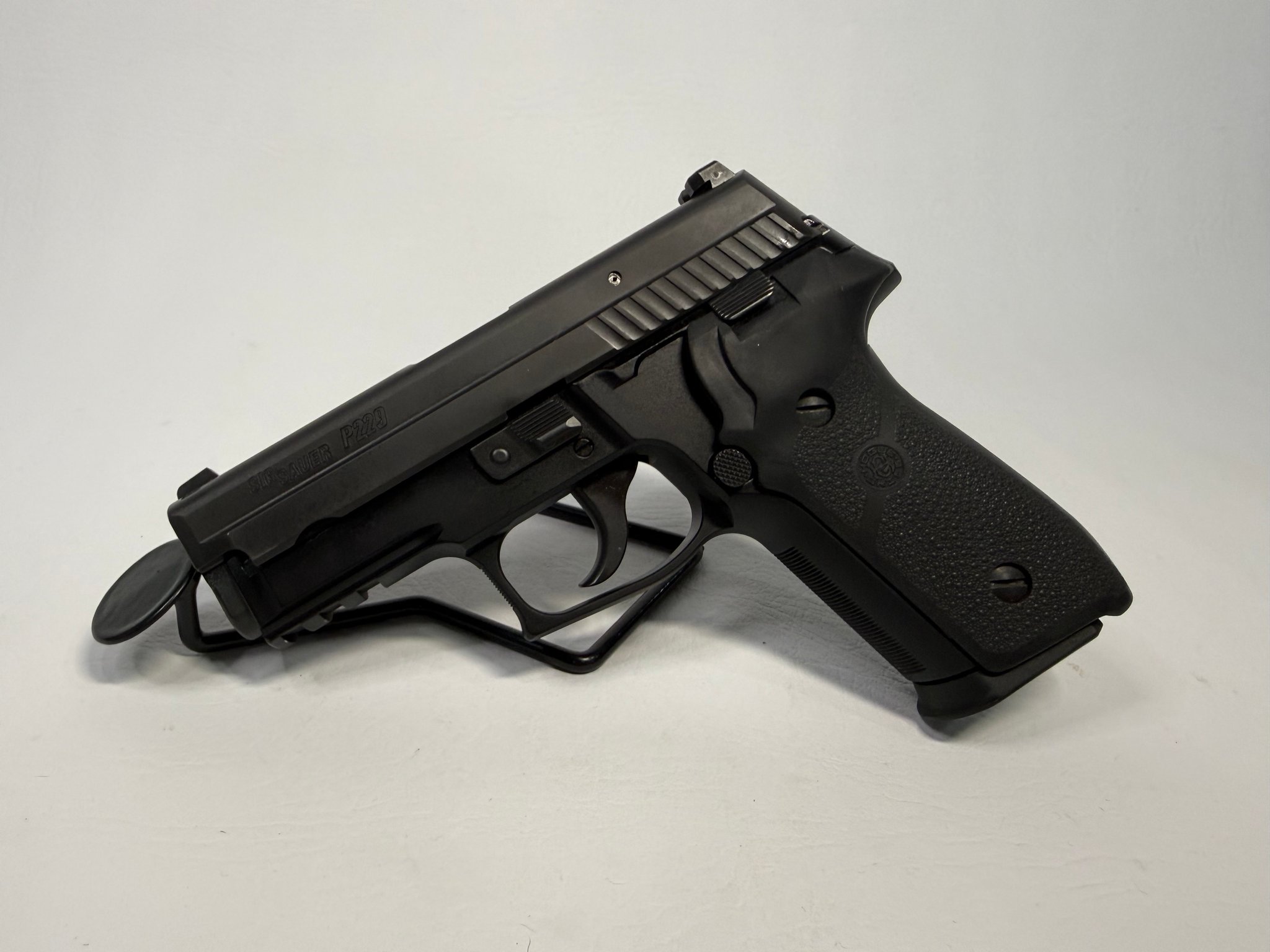 SIG SAUER P229