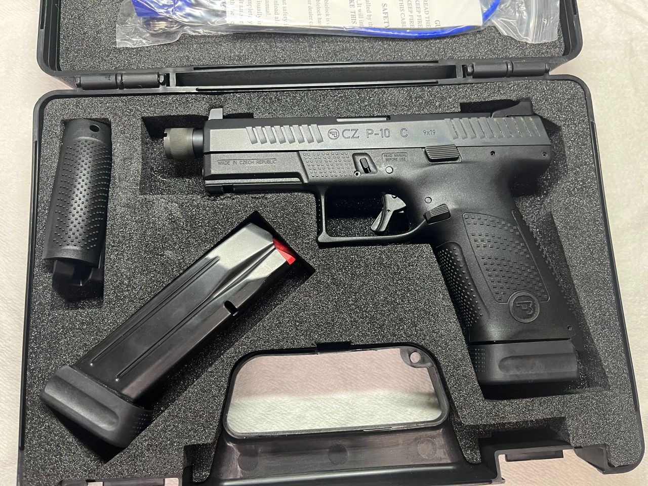 CZ P-10C THREADED 9mm luger (9x19 para)