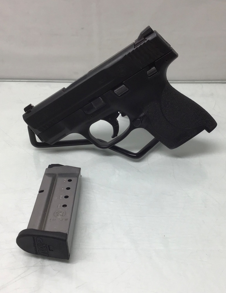 SMITH & WESSON M&P 40Shield