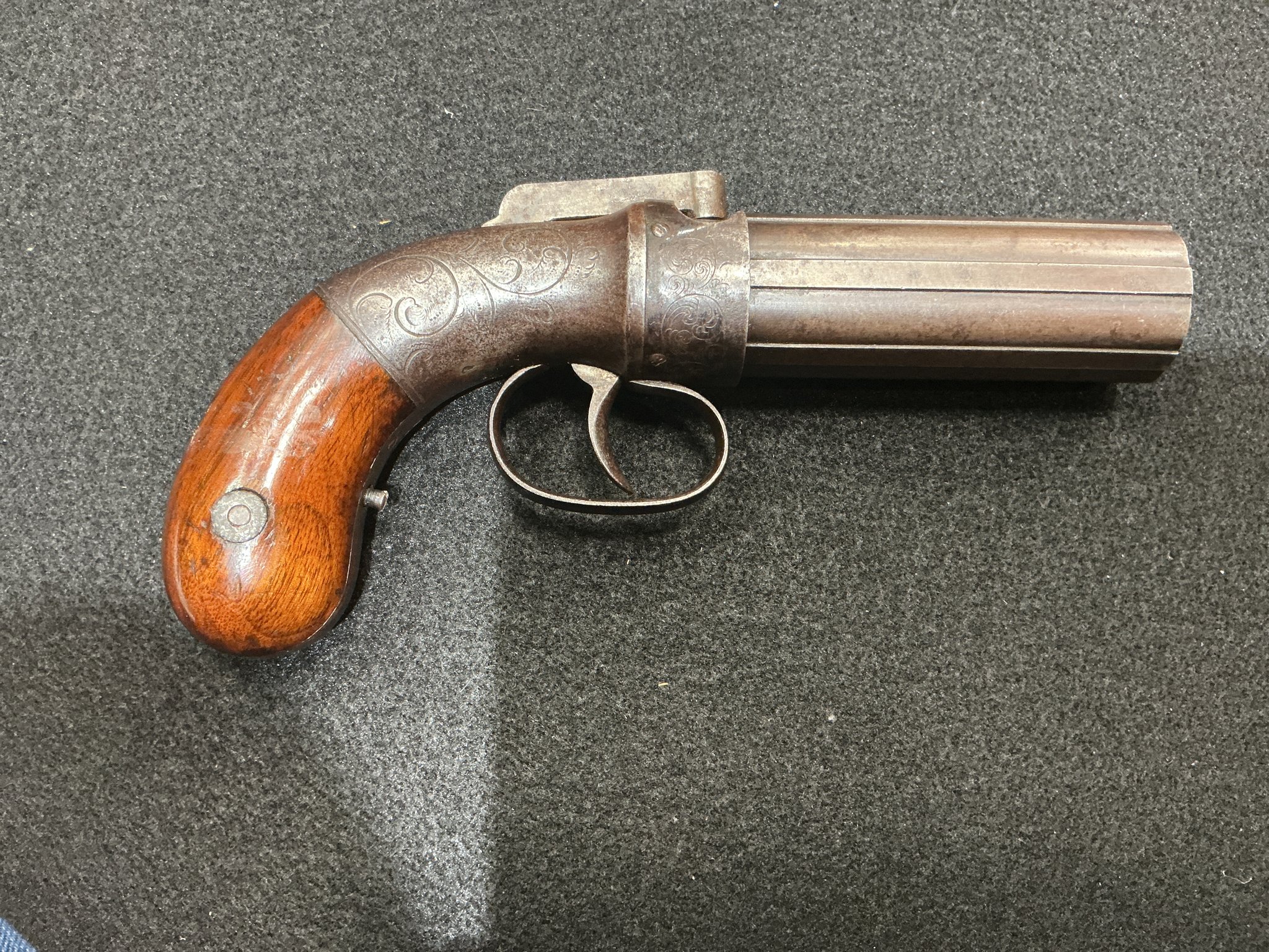 ALLEN & THURBER BAR-HAMMER PEPPERBOX