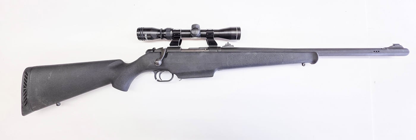 MOSSBERG MODEL 695 BOLT ACTION SLUG CHAMBERED IN 12 GAUGE
