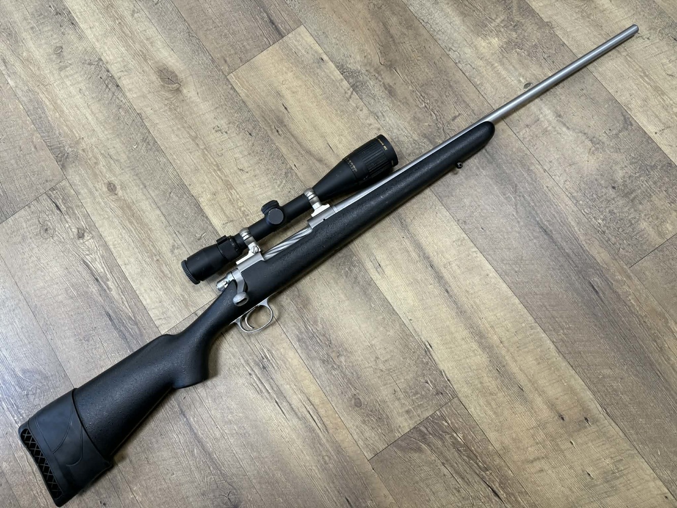 REMINGTON .270 WIN 700 Titanium Fluted Bolt