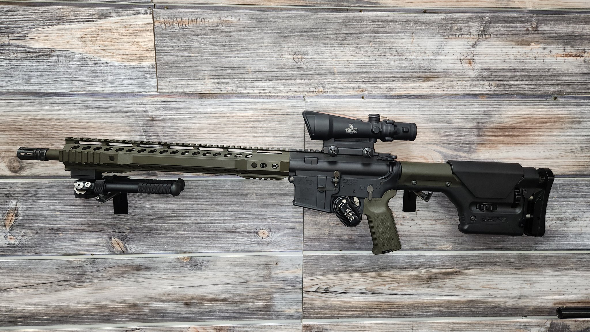 COLT HBAR Match Target W/ACOG and Atlas Bipod