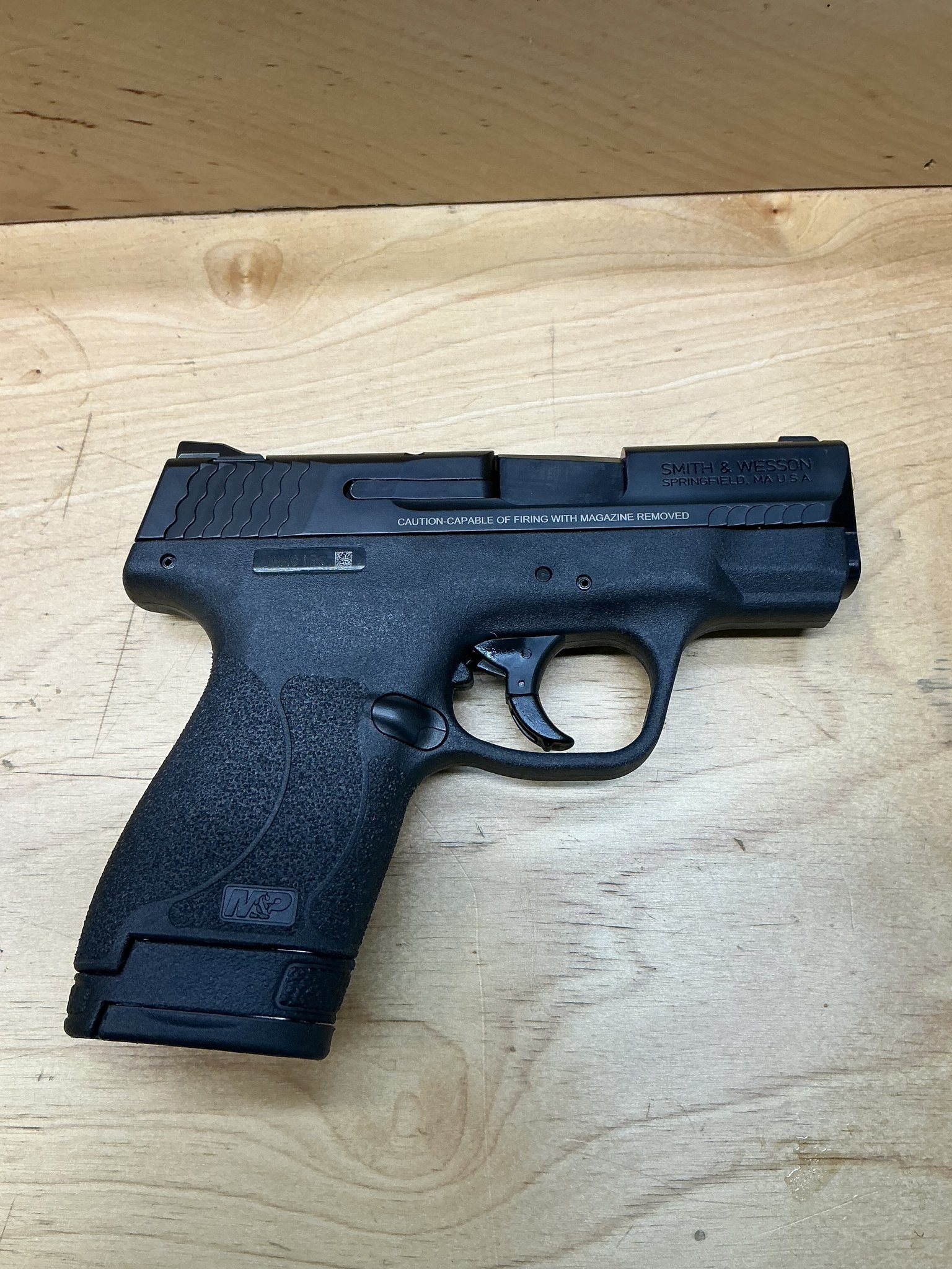 SMITH & WESSON M&P40 SHIELD M2.0