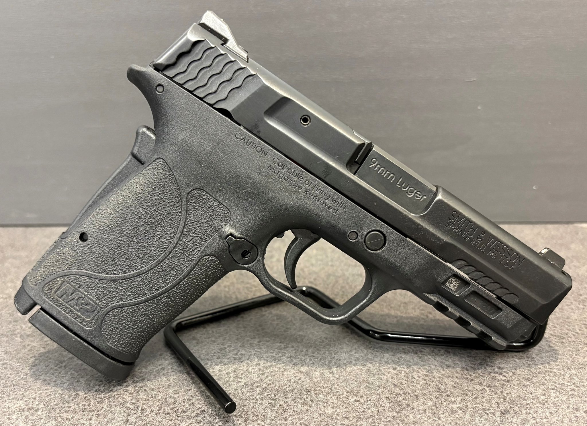 SMITH & WESSON M&P9 SHIELD EZ M2.0