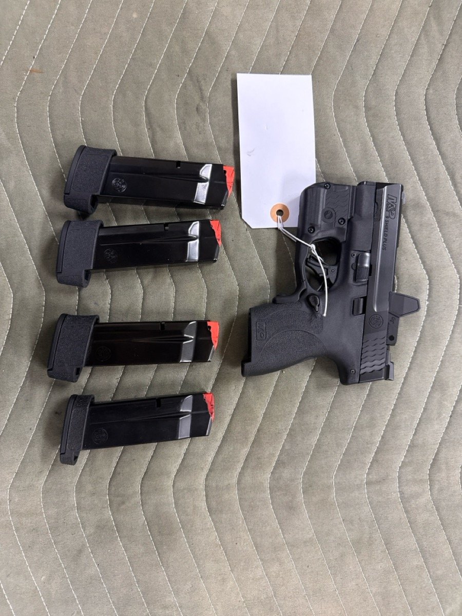 SMITH & WESSON M&P 9 SHIELD PLUS