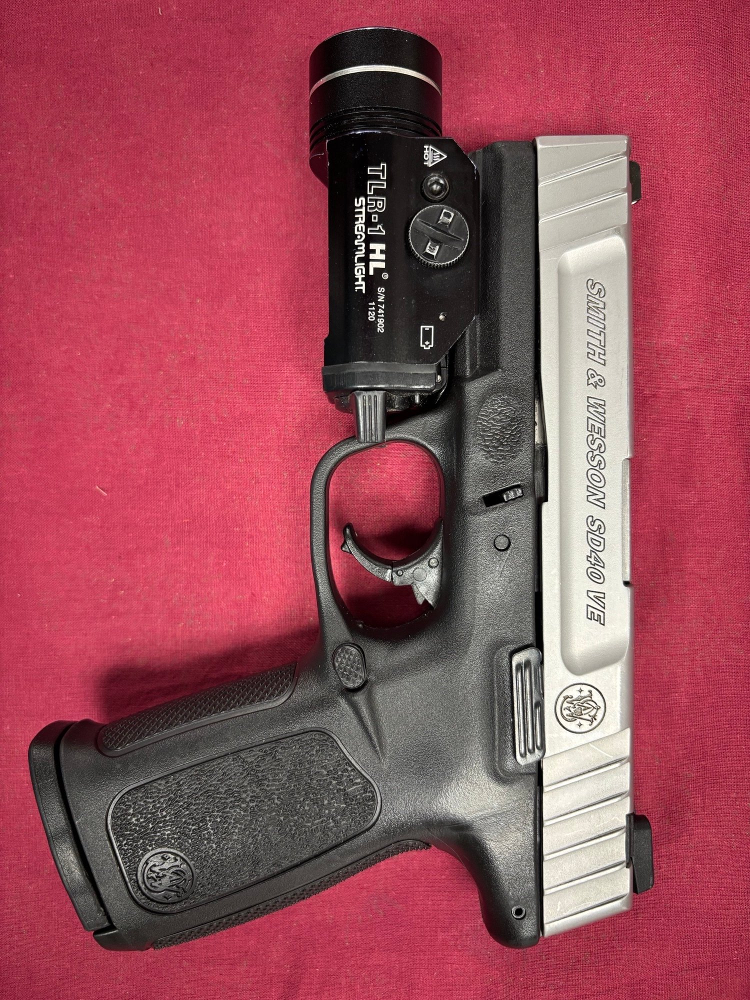 SMITH & WESSON SD40 VE .40 s&w