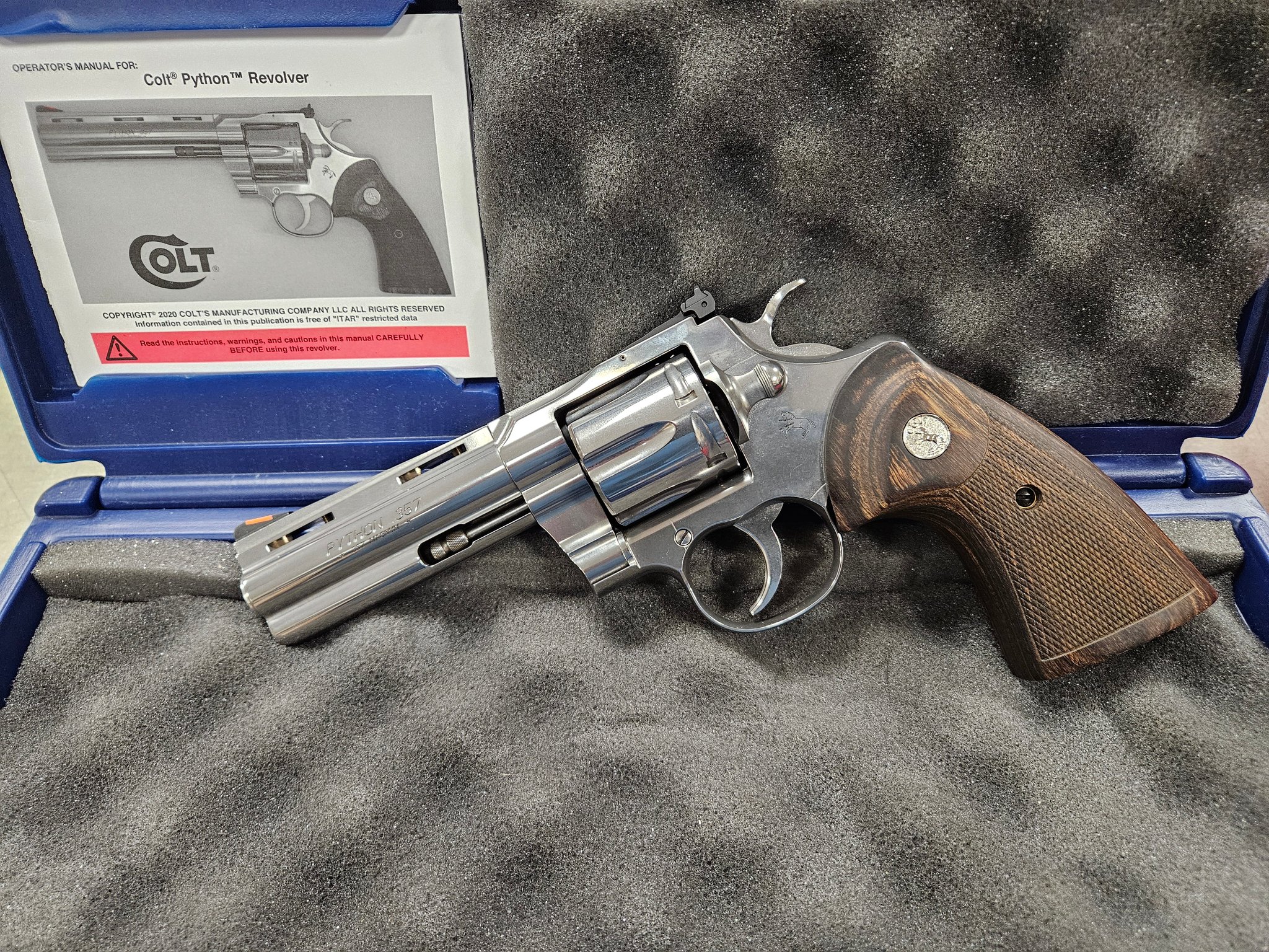 COLT PYTHON STAINLESS 2020