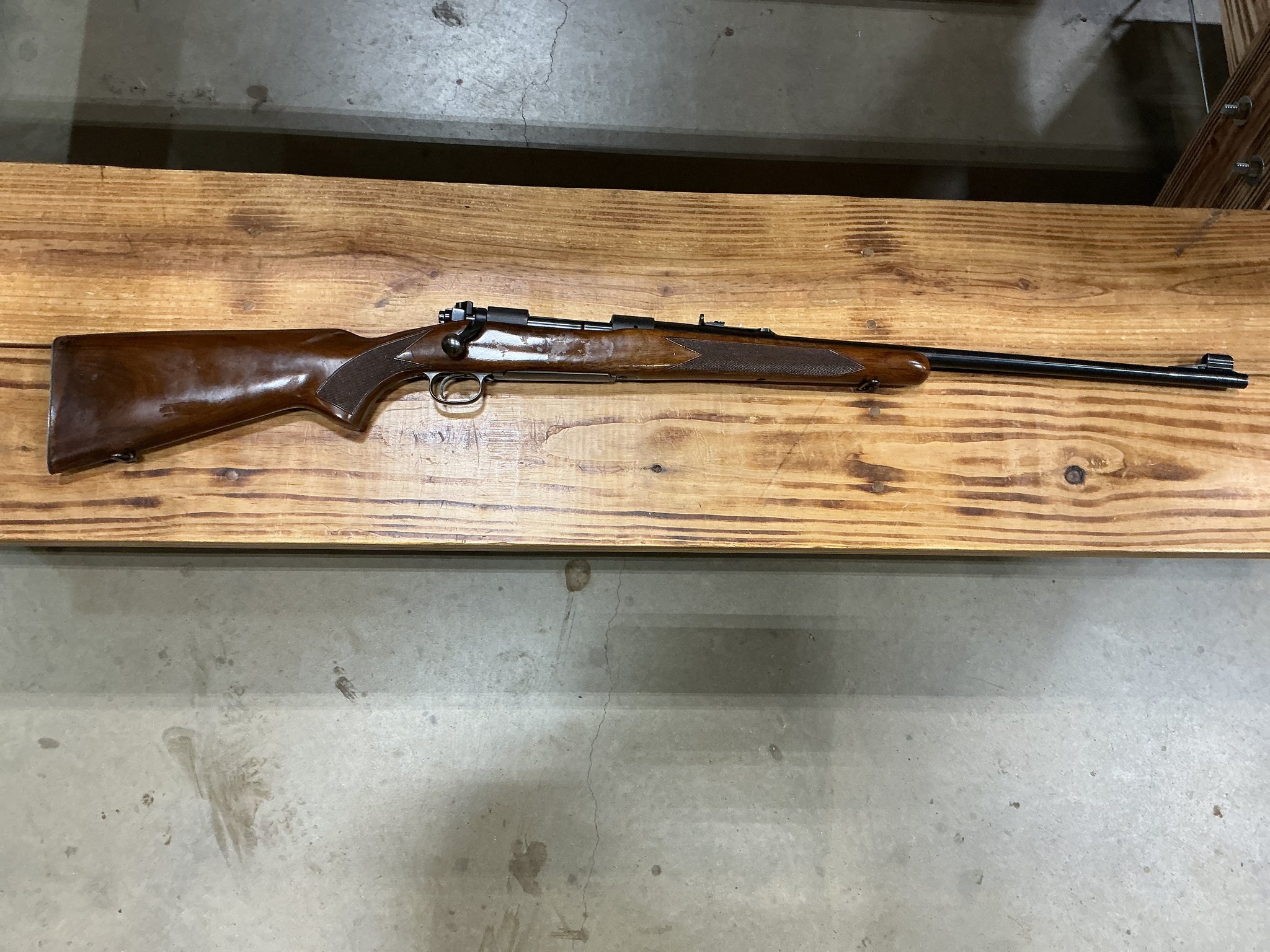 WINCHESTER 70