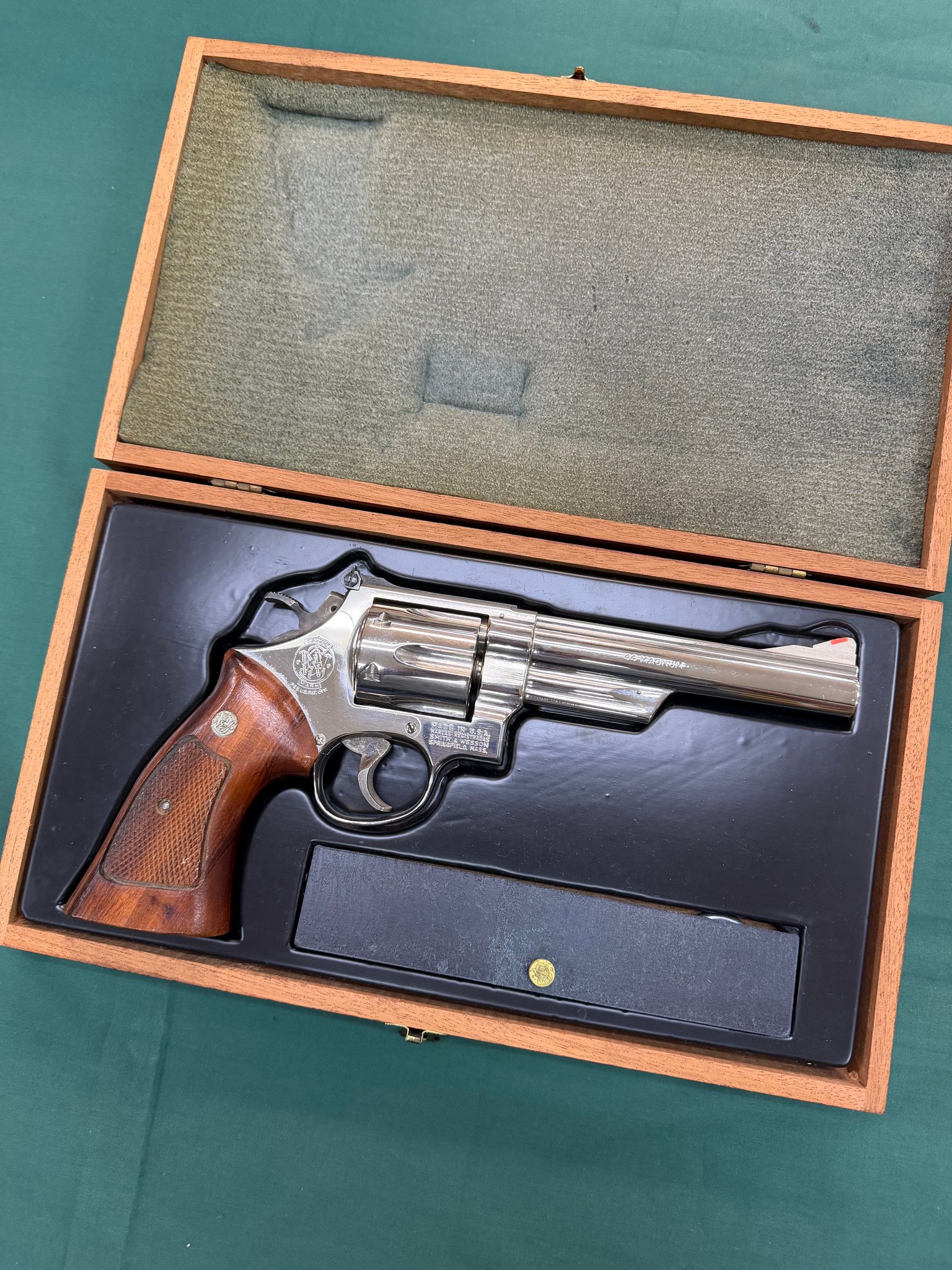 SMITH & WESSON 29-2