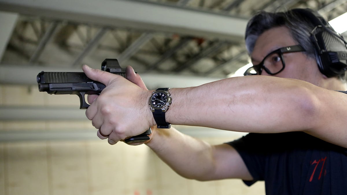 shooting Glock G17 Gen6