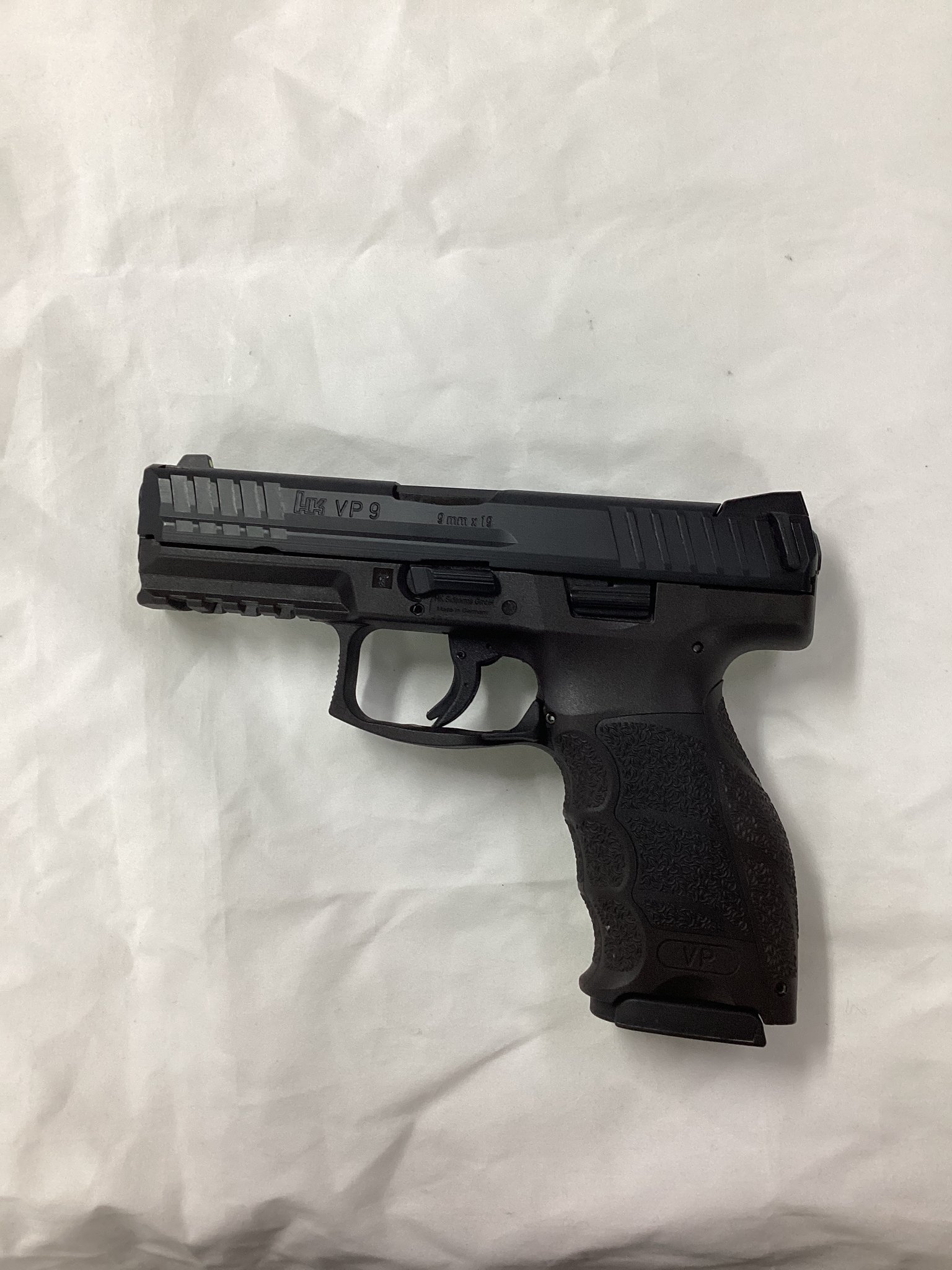 HECKLER & KOCH VP9
