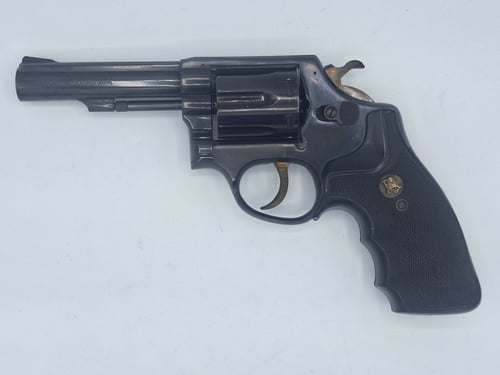 TAURUS 82