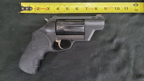 TAURUS JUDGE PUBLIC DEFENDER POLYMER